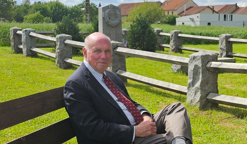 Andrew Pouncey at Grave of Pilot Hamilton Coolidge.